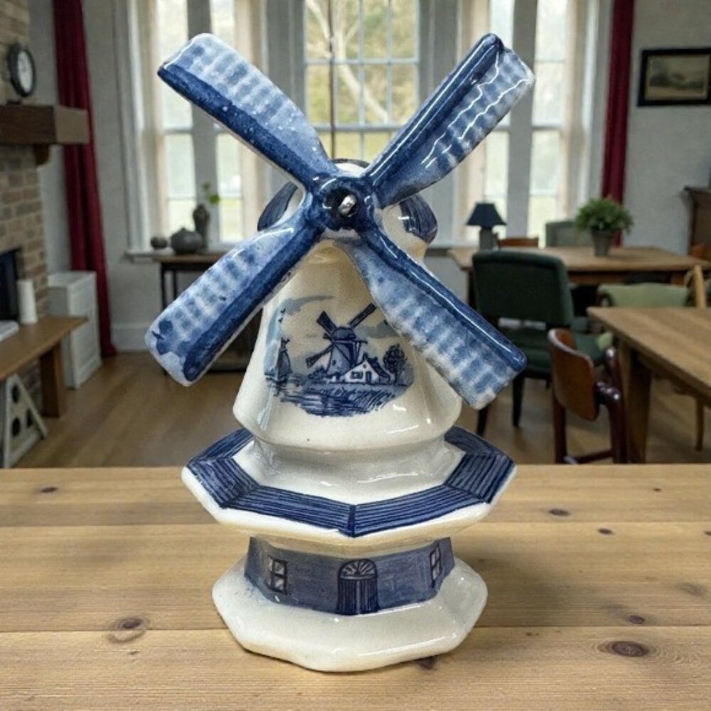 Vintage Delft Holland Hand Painted Blue & White Ceramic Floral Windmill 5"
